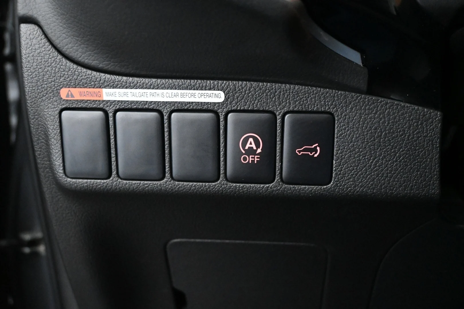 Car Image - 2o4FTHGQMoaAvoqMODUENO