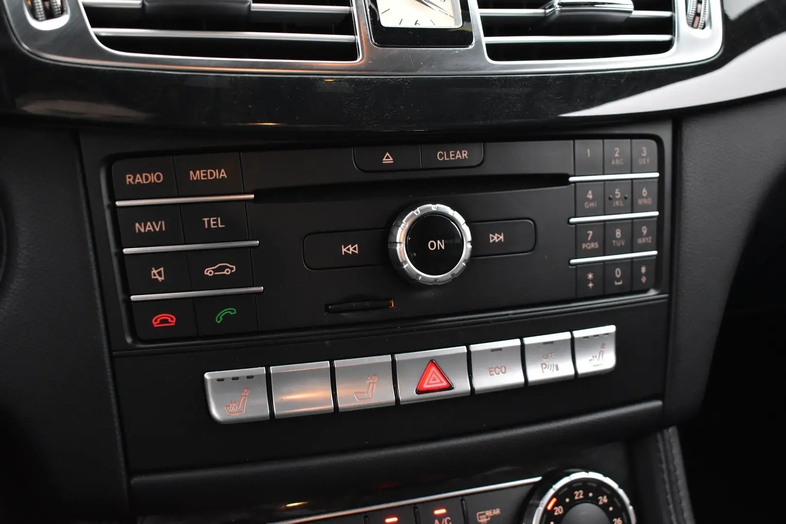 Car Image - mVR9odQt4c6ElLhBcWNBQ
