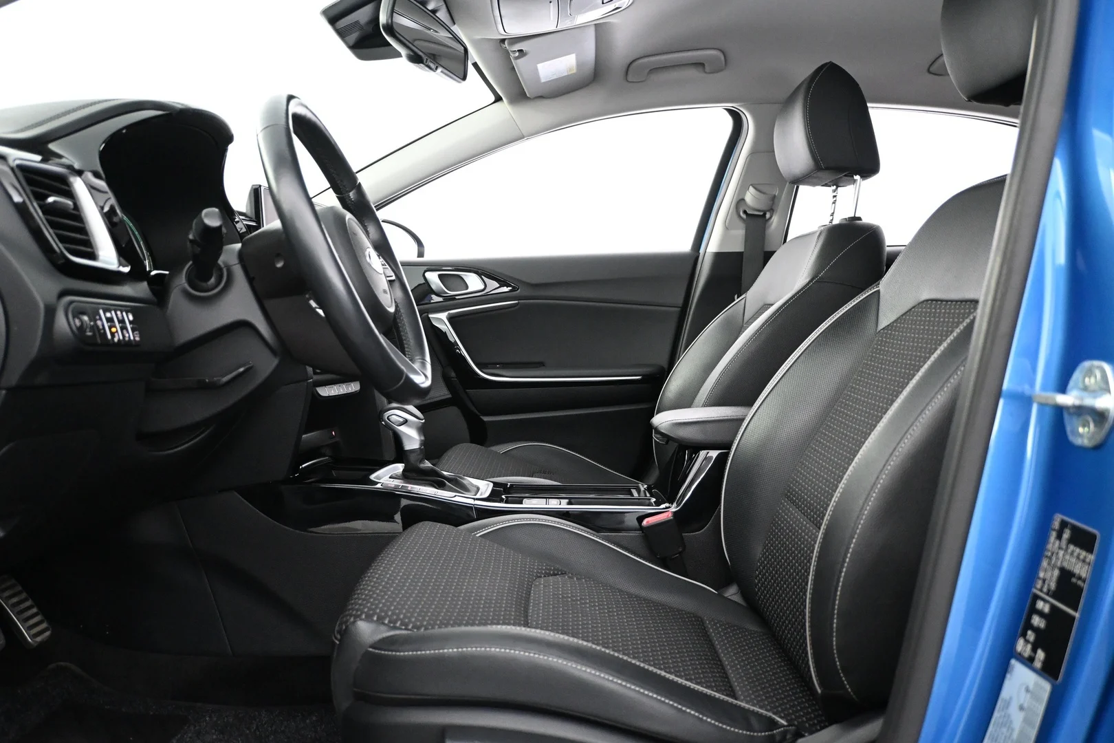 Car Image - U2gKJUE4lW1JMDUw0ydKS