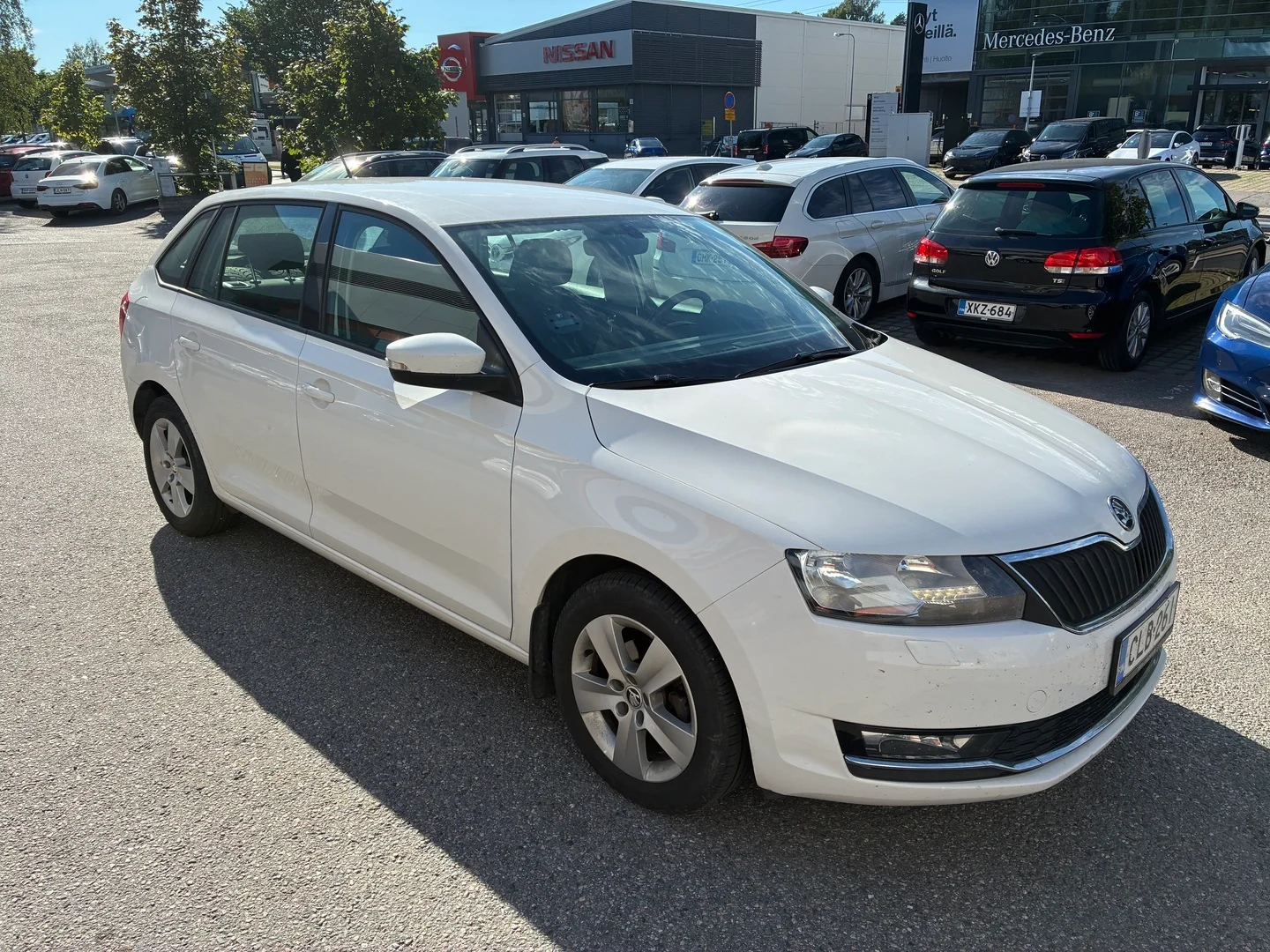 Car Image - 3WwHgHGeJzDmtLocPfrvVc