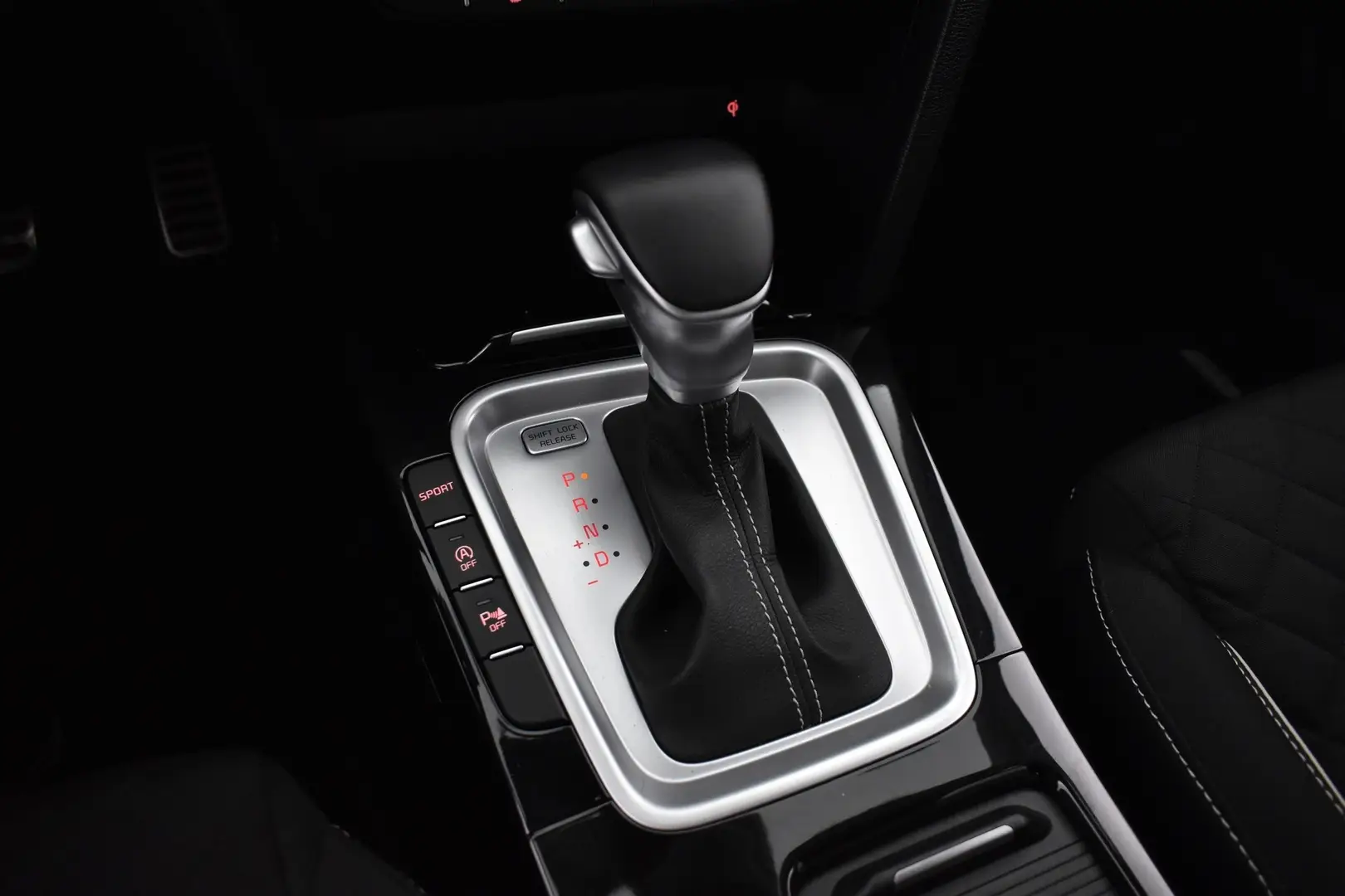Car Image - 1NjVddsVdvfwiN3dbEWztP