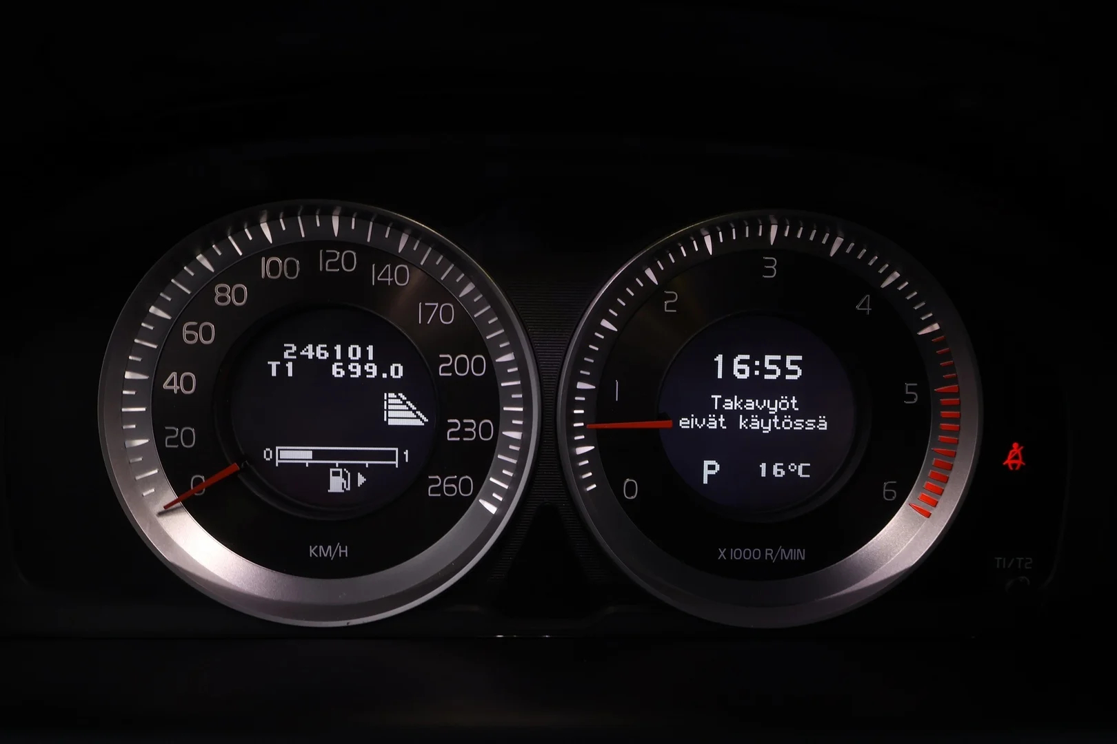 Car Image - 3BIhHpoRJqdmFxXRaCoGWd