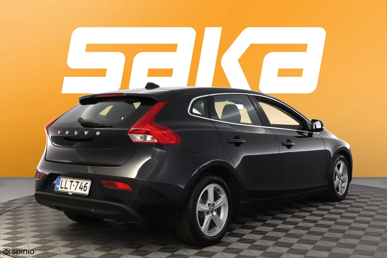 Car Image - 2RhRX8fcorvE8tGZ6p9d6b