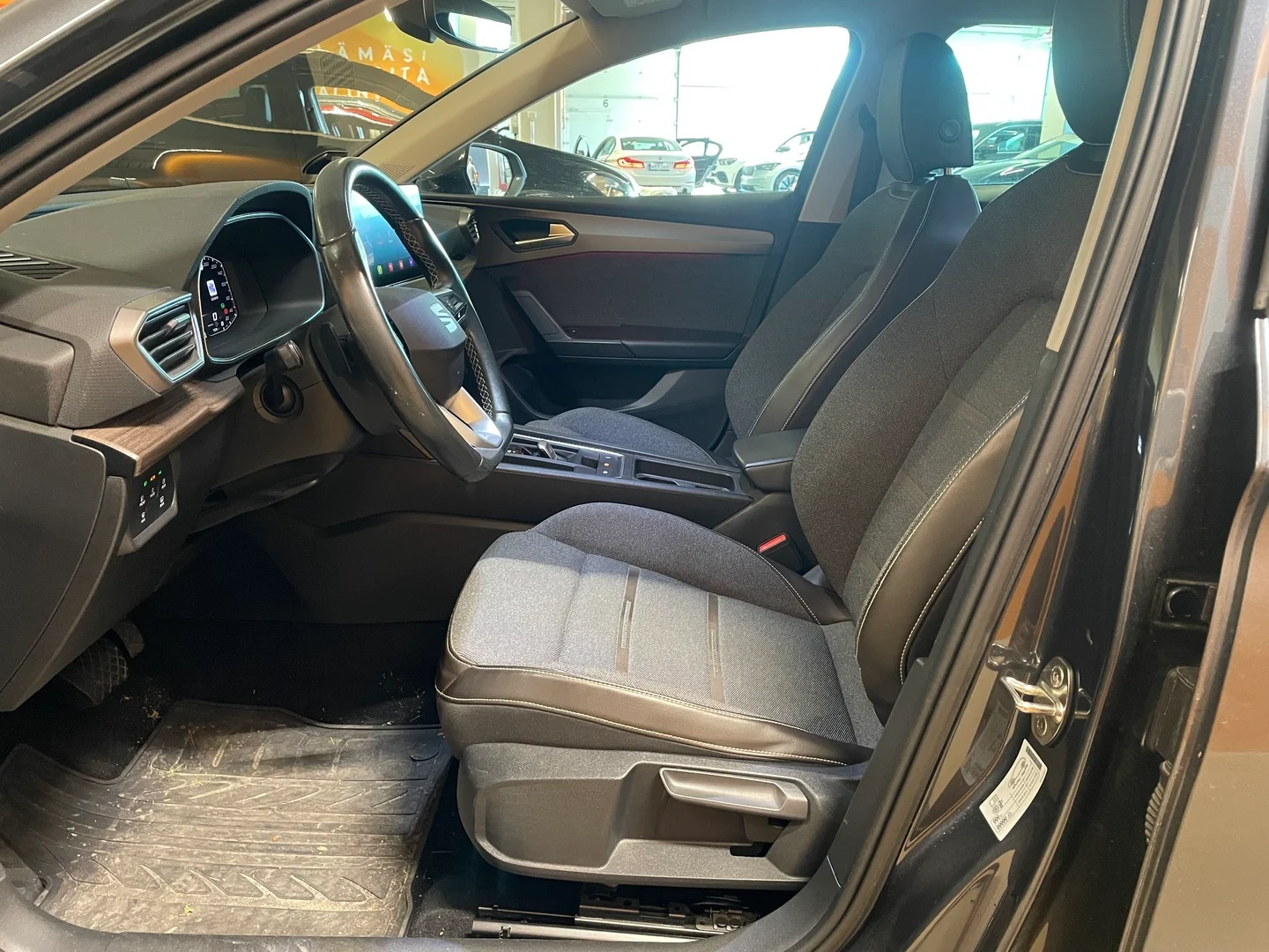 Car Image - 34SBp27U4BuaWvlWwCqm6k
