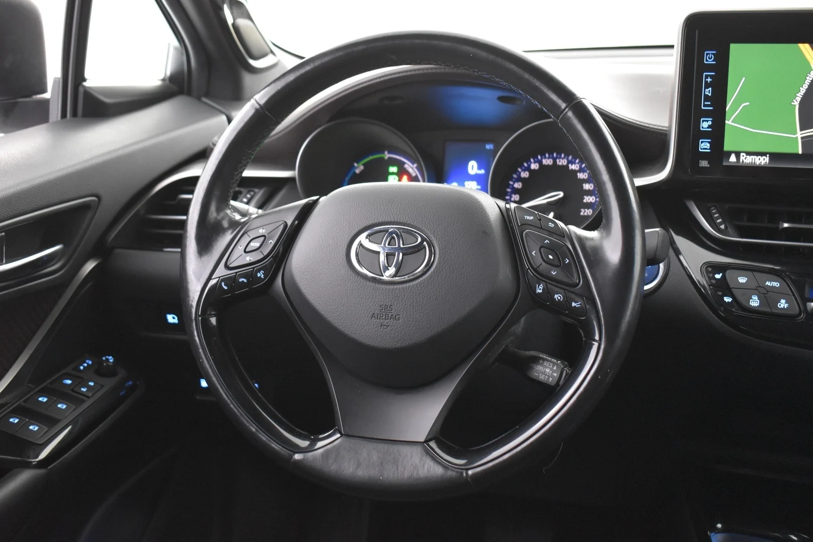 Car Image - 42PU5y3Y8XHPCBbK2L7MT1
