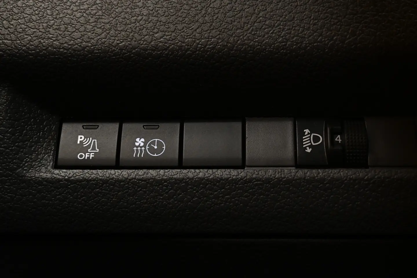 Car Image - 7gB9fT9TAGV58cxuZQN0s9