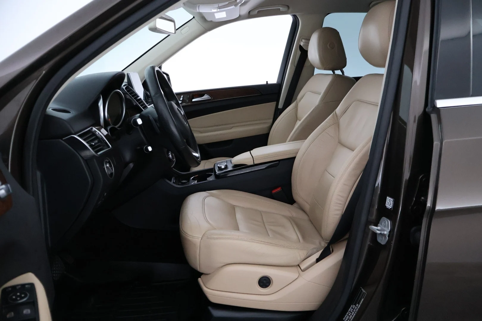Car Image - 7xcRat8gsp4aUyGuOnkYQH
