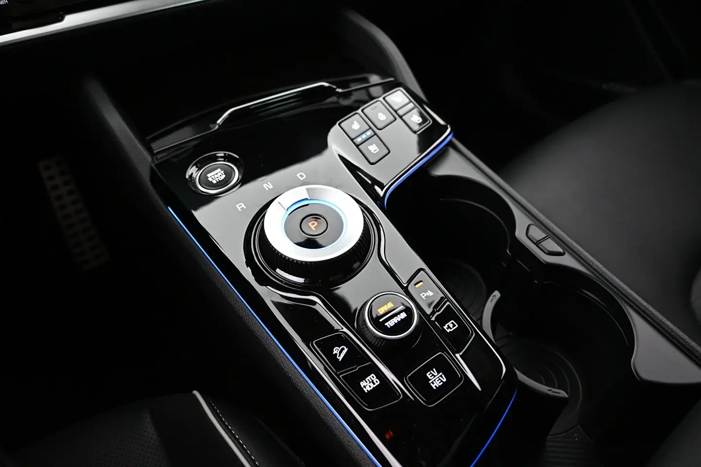 Car Image - 6Kwhp1ExqkmYHhvSLRZTFr