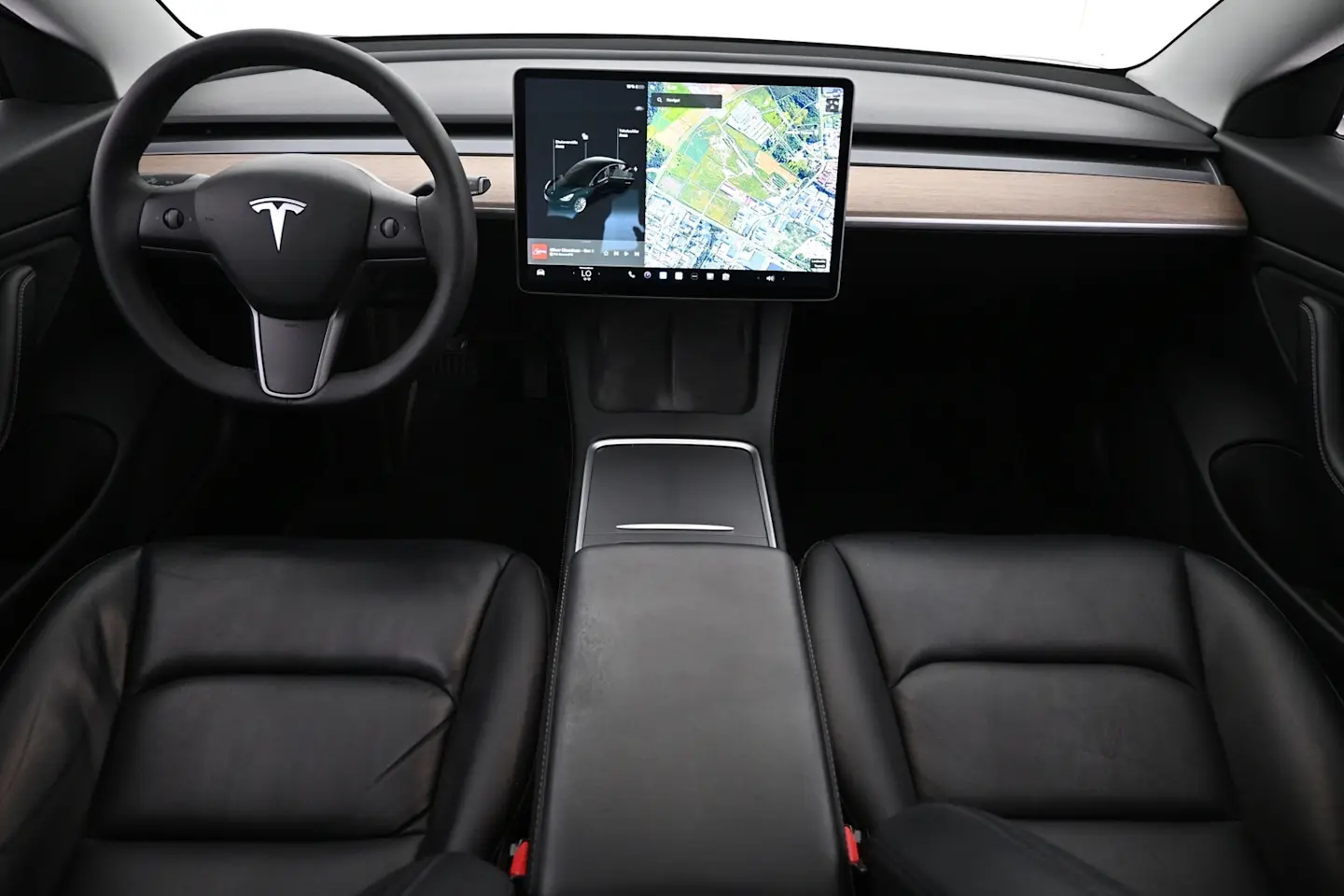 Car Image - 7xtBAtK5GXz8mxEjxFVWVv