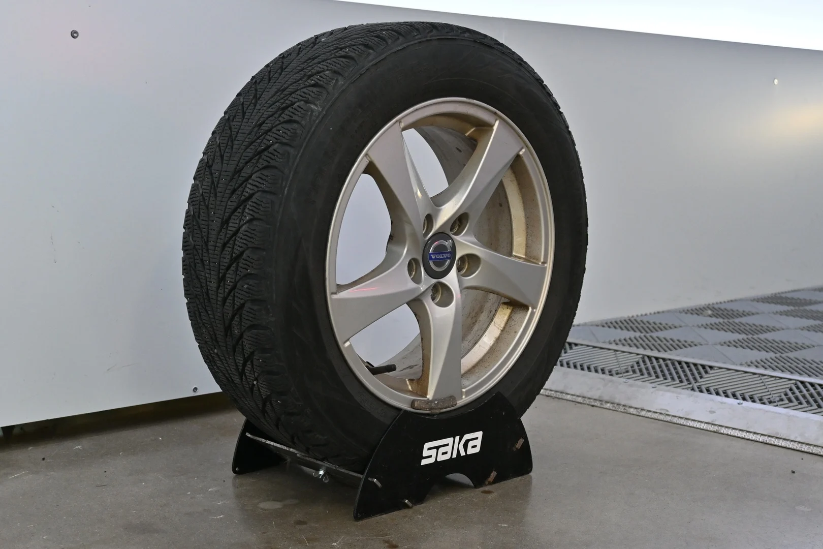 Car Image - xCn8suA2eBqqSjprAaUVi