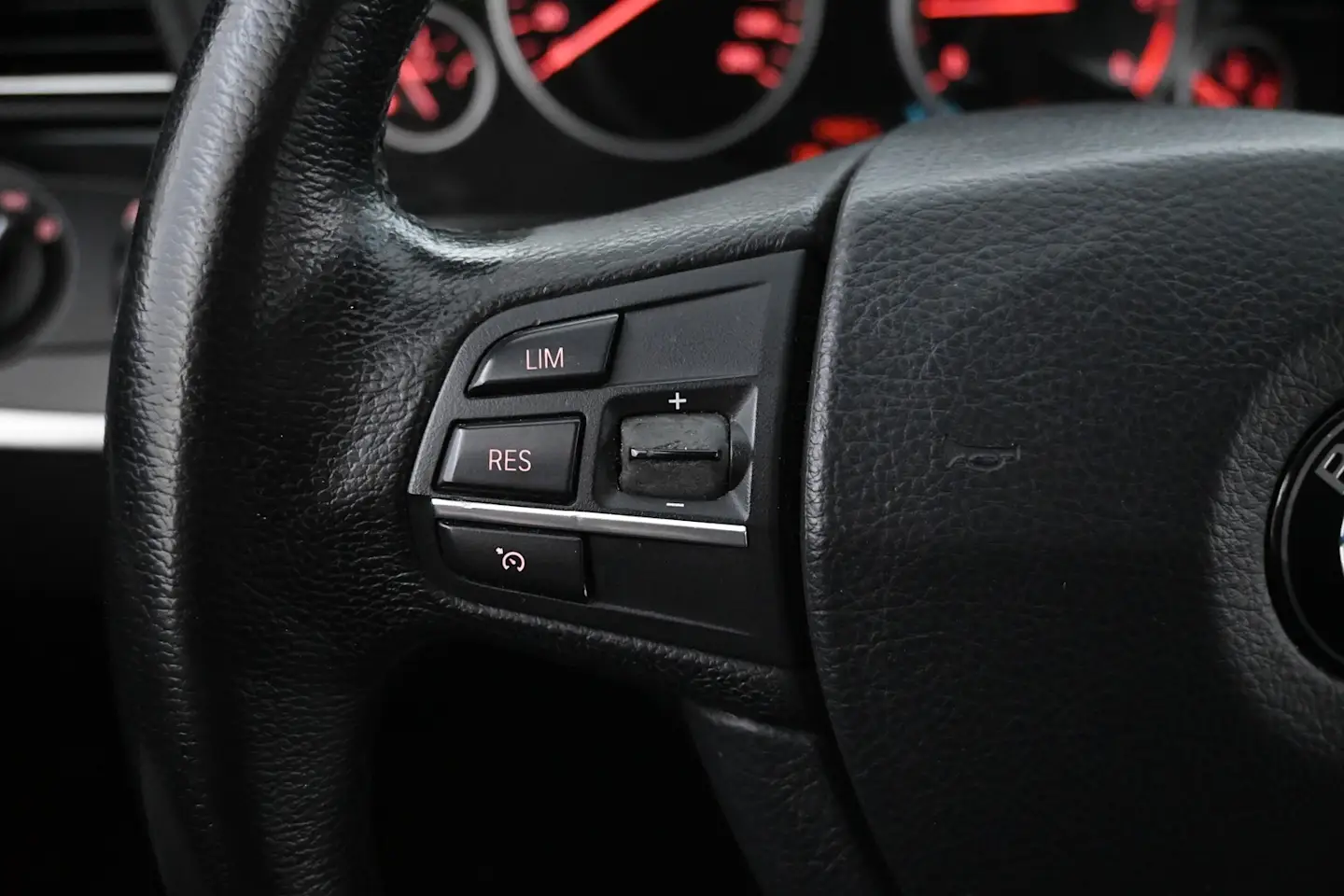 Car Image - 1u9MWJVRfTEb78Ipej3wOb