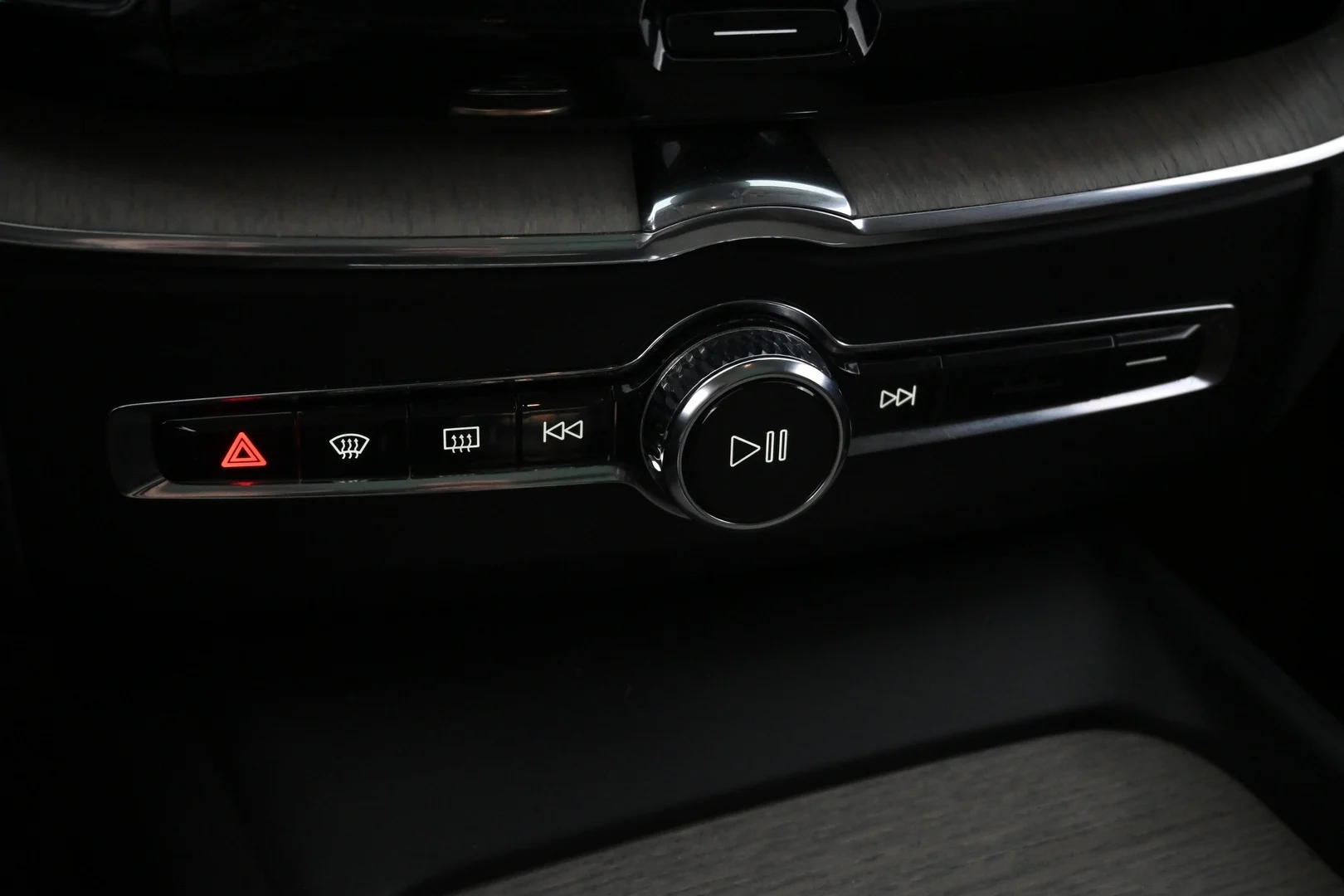 Car Image - 65Hzaj4q2xbuDqVeP5kYwb