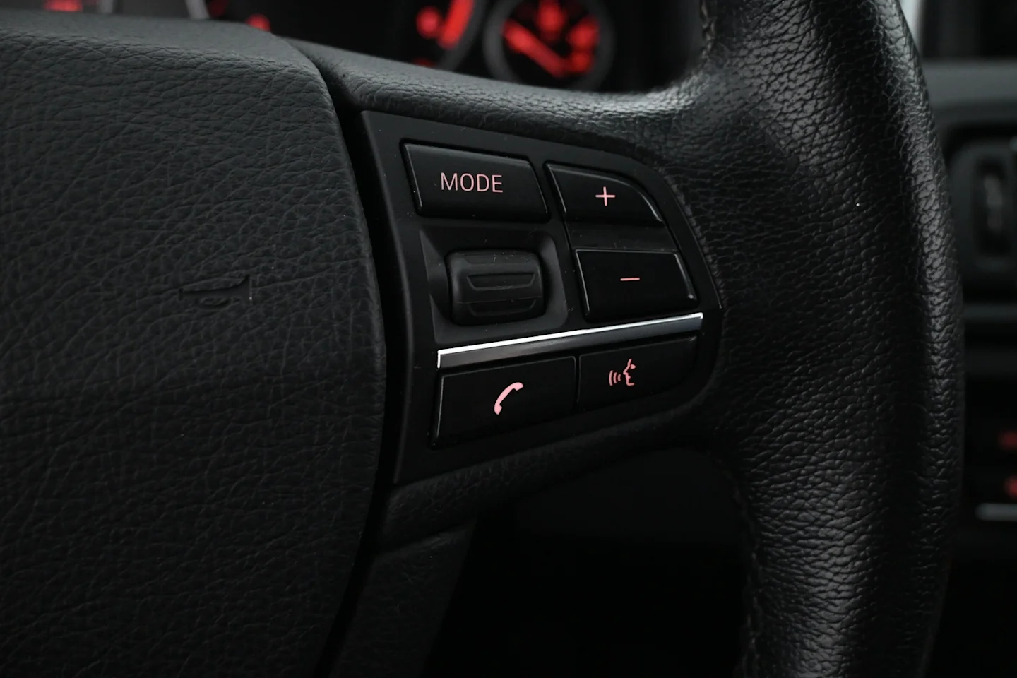 Car Image - 35jeoo7AAId1uAR5CxVaQ2