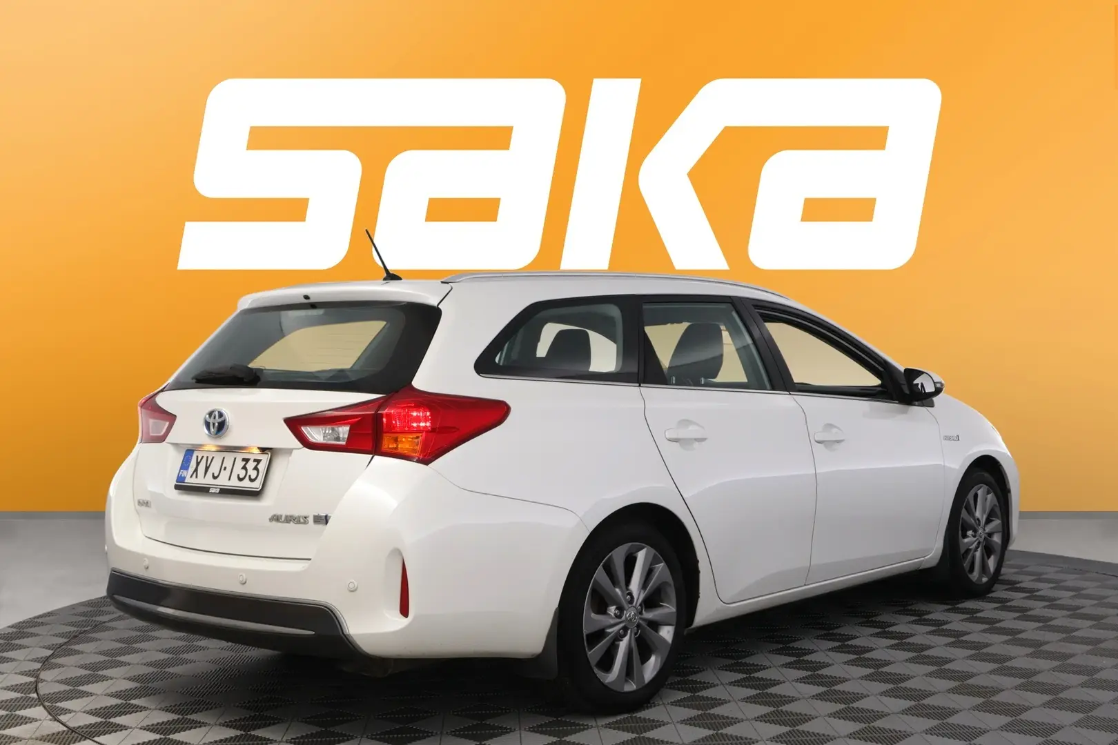 Car Image - 5LCSmJhfE3urabxKnWTZrY