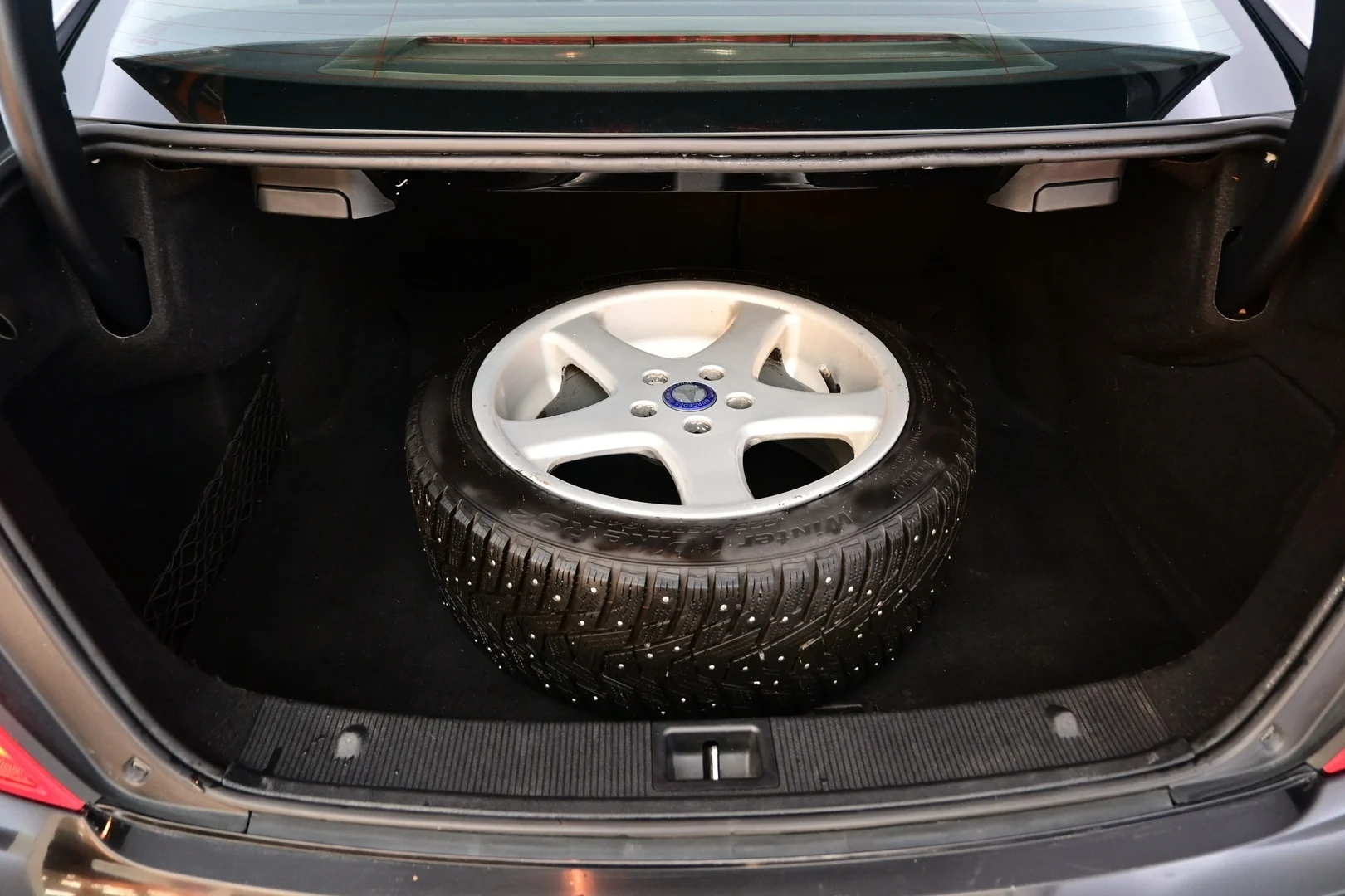 Car Image - 3wYQZvB7hZPke6JJBI3slC