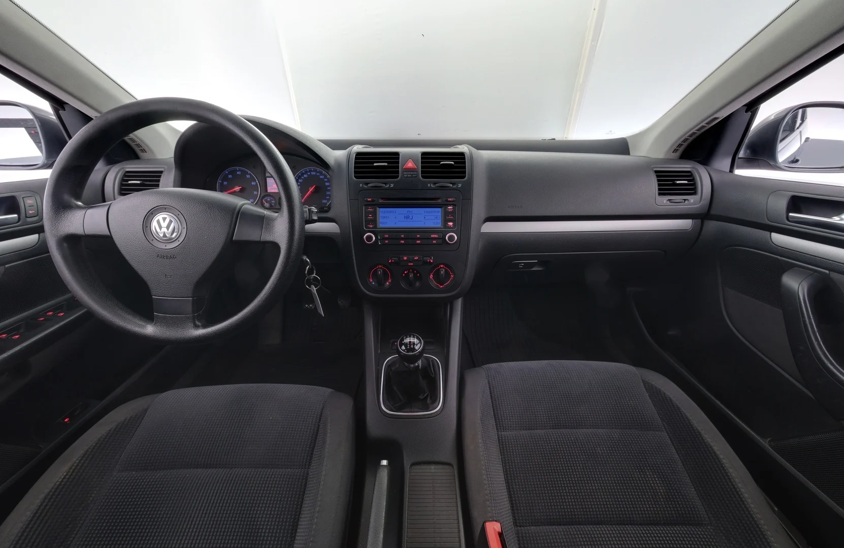 Car Image - 2cYOklEwwFe5wyV6qcwJ7y