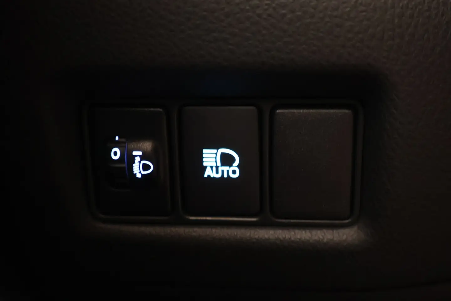 Car Image - 4gf7UgphGT4WCF5SvJP8zS