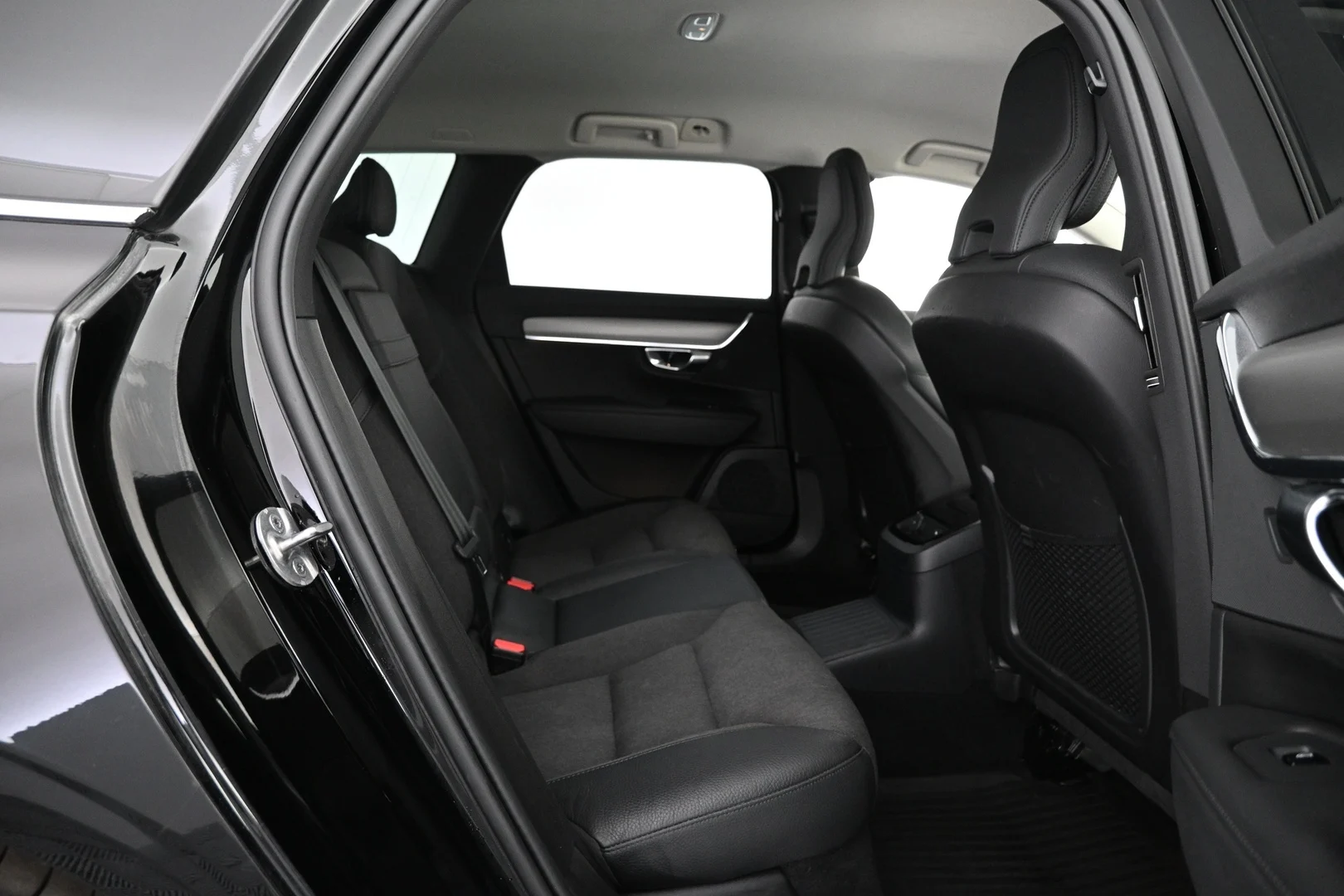 Car Image - 25Mrm6hJwGqZ8RJAww7qU0