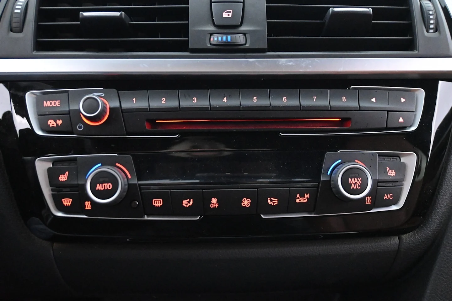 Car Image - 4UMHJvLVISEBicsflklwA2