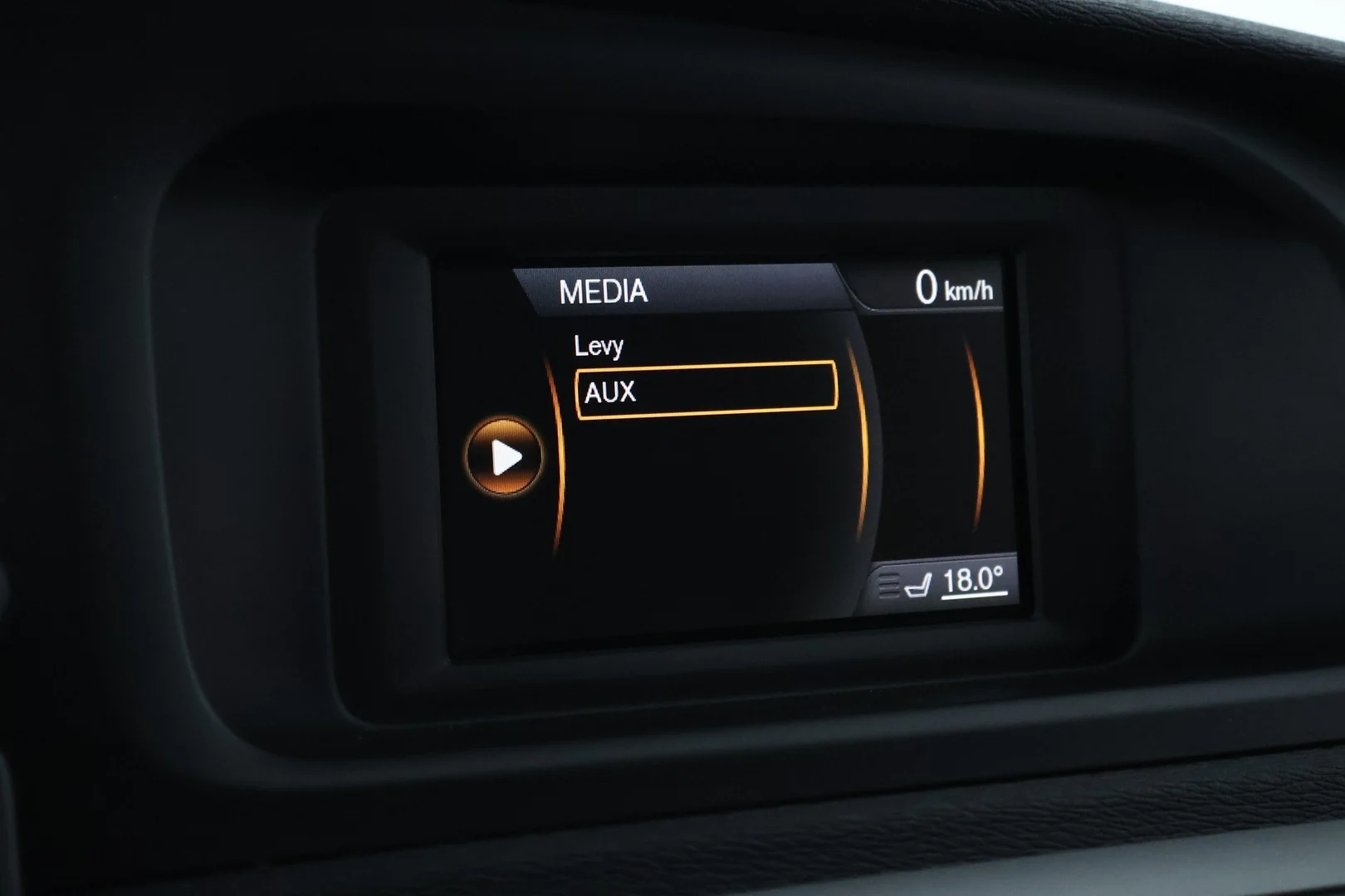Car Image - 5RMRuY0oq7fQWw7xech4A1