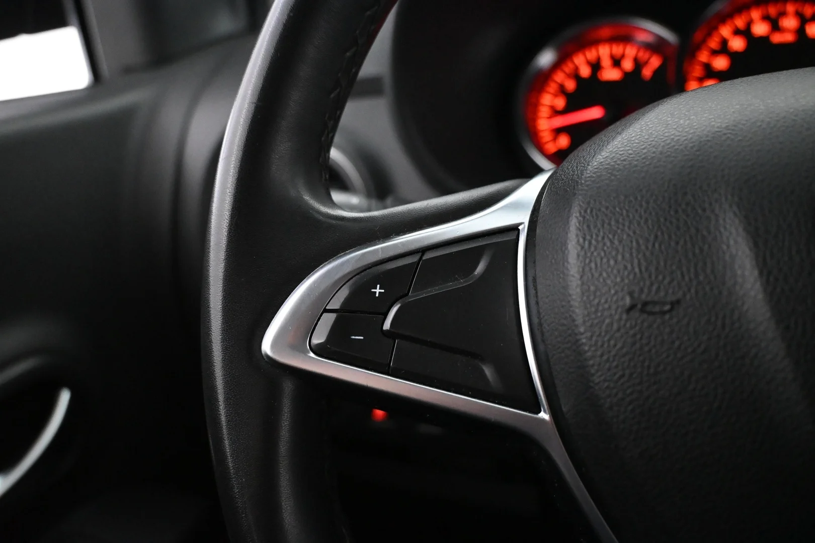 Car Image - UyXAJwbFZK1TP1A7i8STV