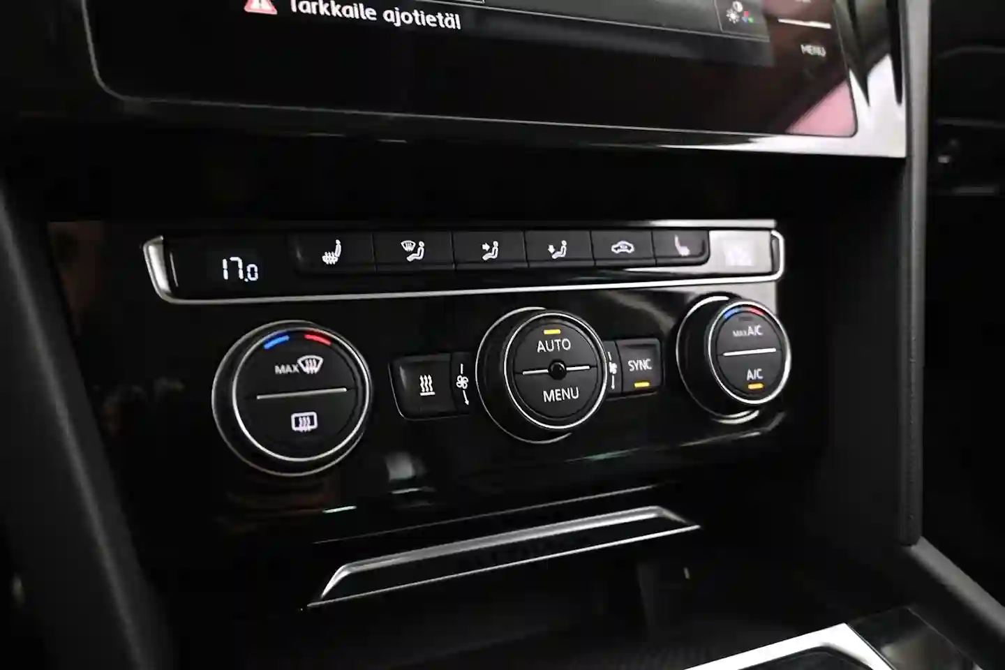 Car Image - 1FBi9mCdycl7sjD6C6FxyT