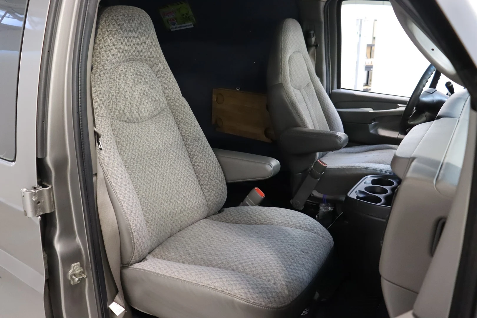 Car Image - 66kLQIPZhg6ZAZcP3WkW4L