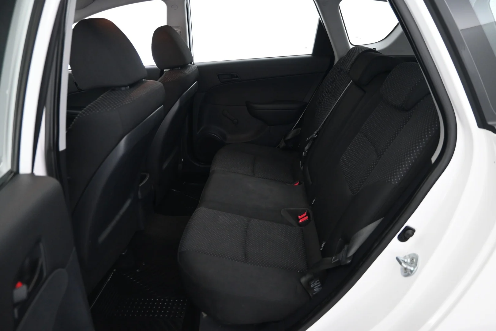 Car Image - NraiB6wjXa3HQwqUMTf60