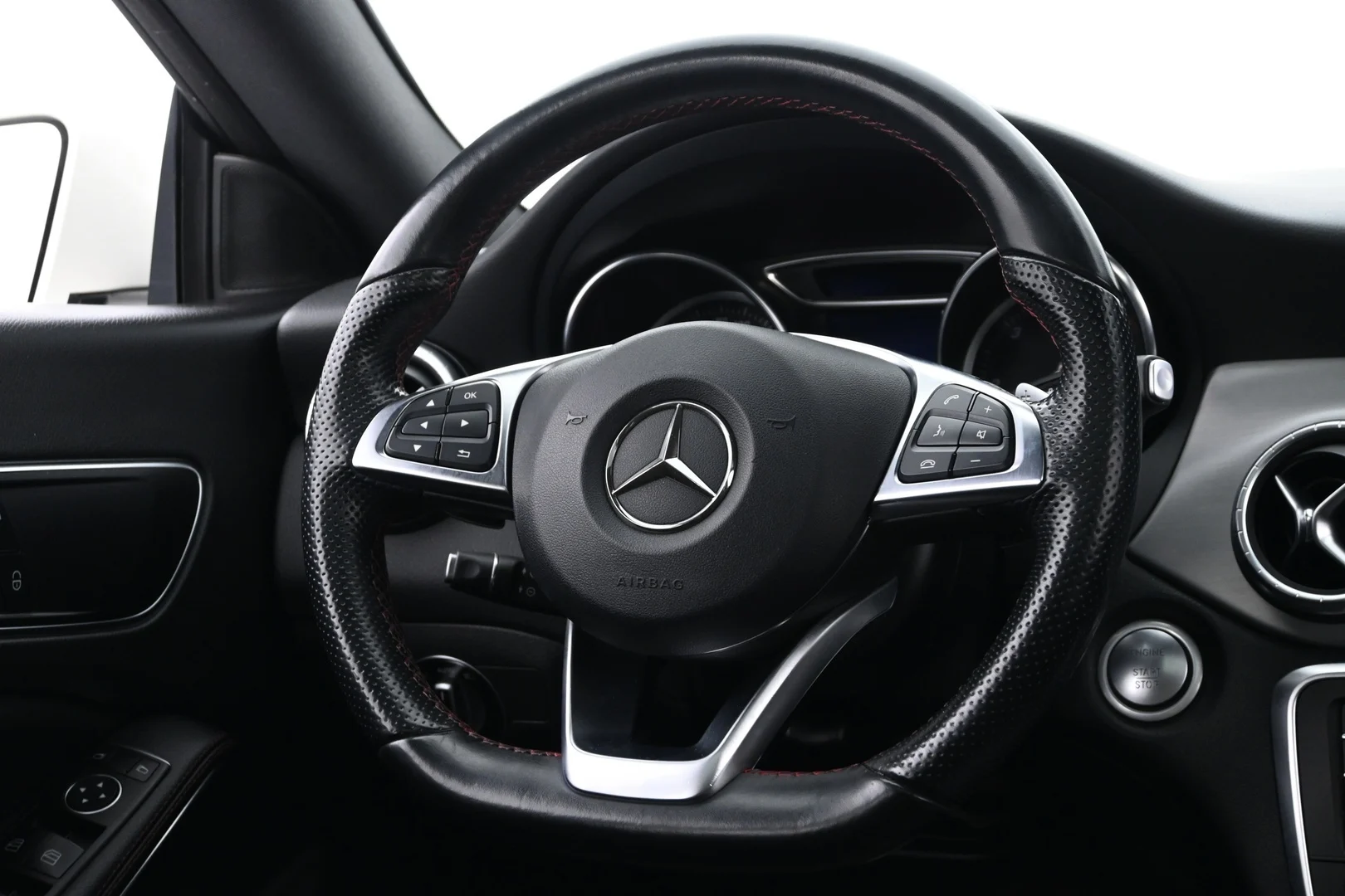 Car Image - 0d0X5v9xQsOZJfiD50Pxg