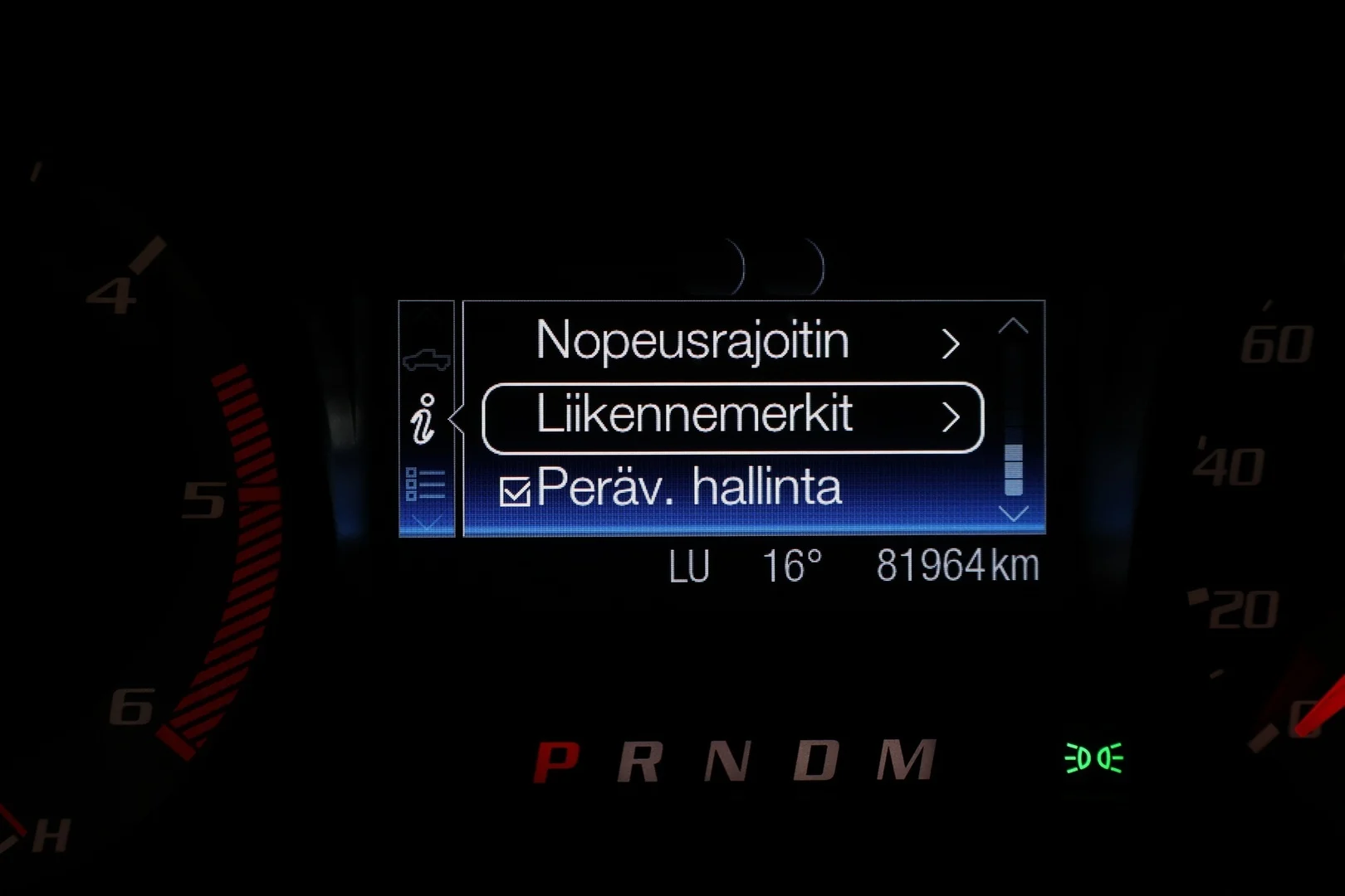Car Image - 3iE8AYdHphGr8HwEWTKEWJ