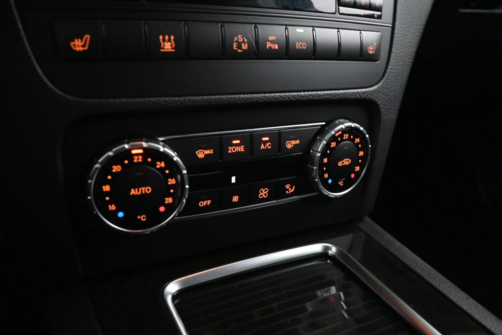 Car Image - 5lhebi3C6b3Vcr5KbbHfQd