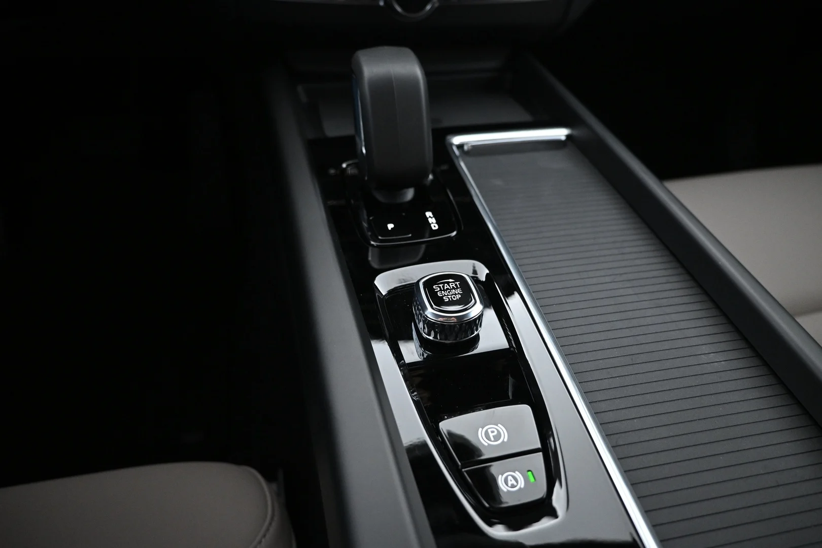 Car Image - sH7zK3ERUXMdXxCOtXhHa