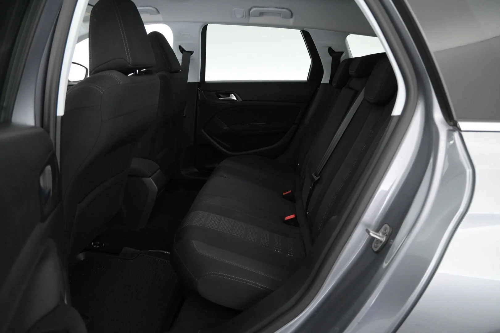 Car Image - 3FdLRCJSnrz0r73YELGZle