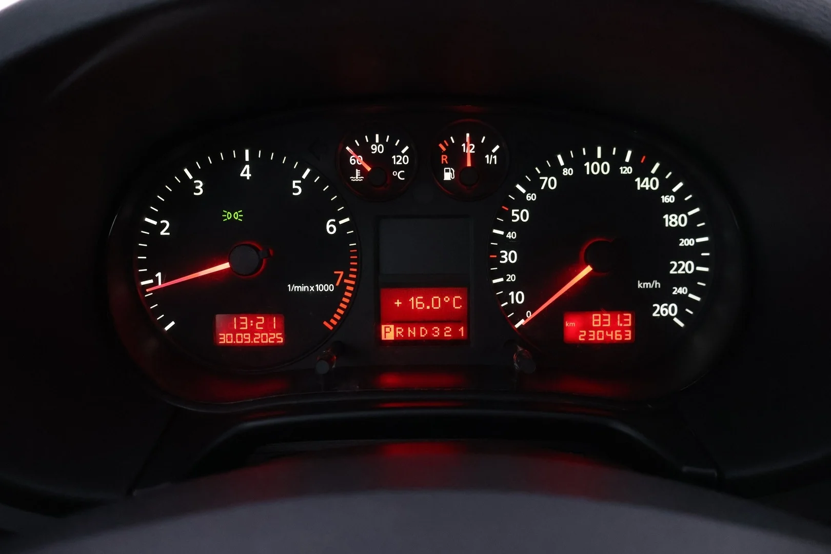 Car Image - 011Ou8nDxh6KPF6jEnvbY3