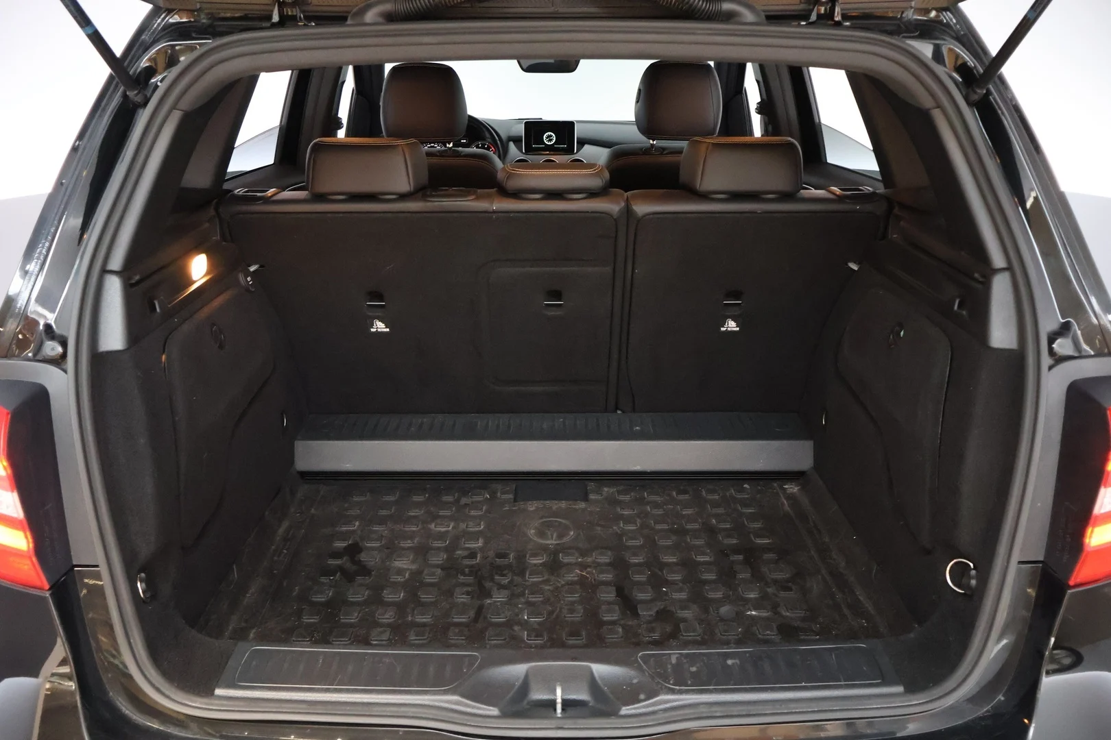 Car Image - 25matxqimd10Uf3e2GS04Q