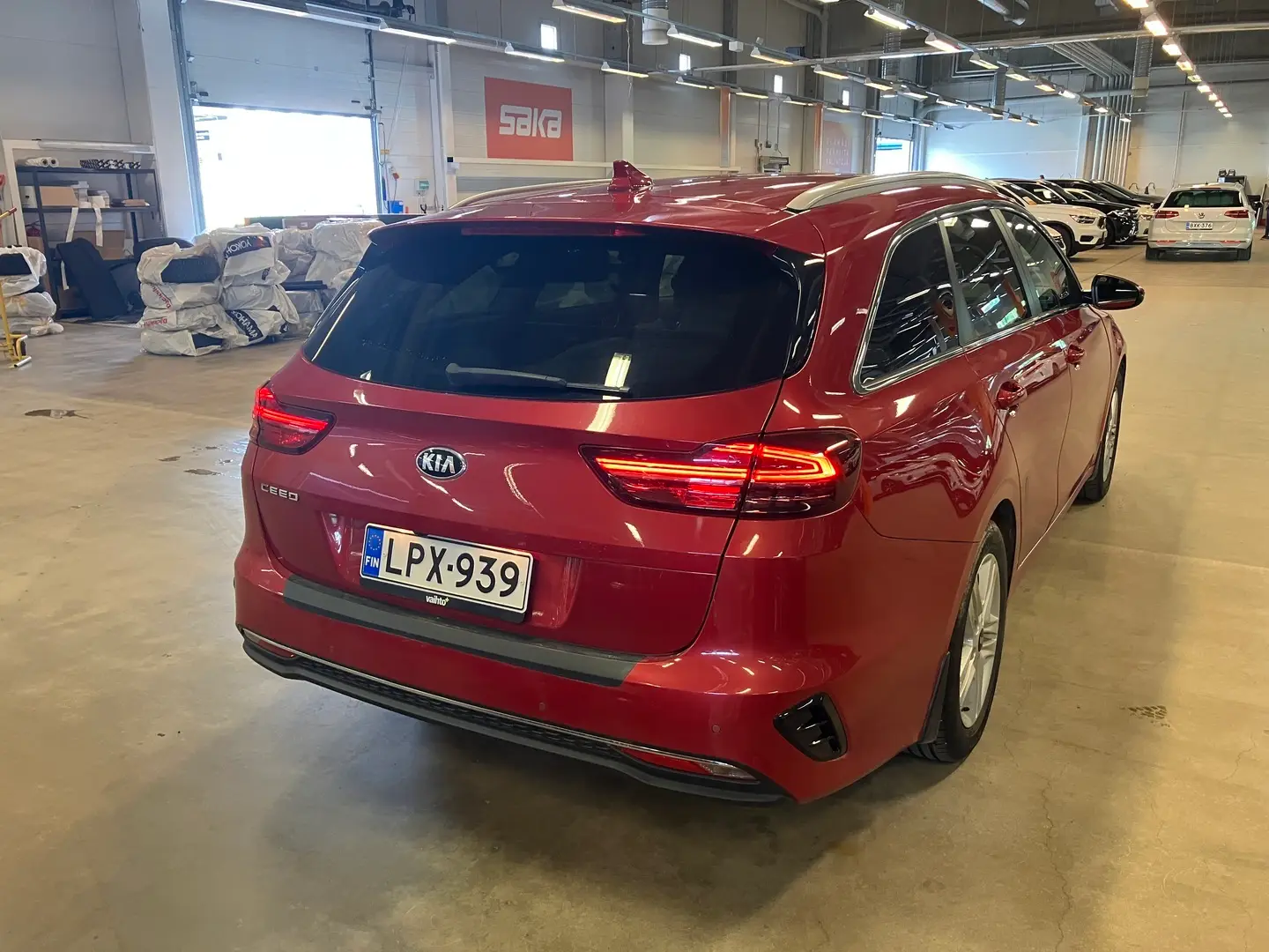 Car Image - 1jk19oNY2r3NslM0F3DXyp