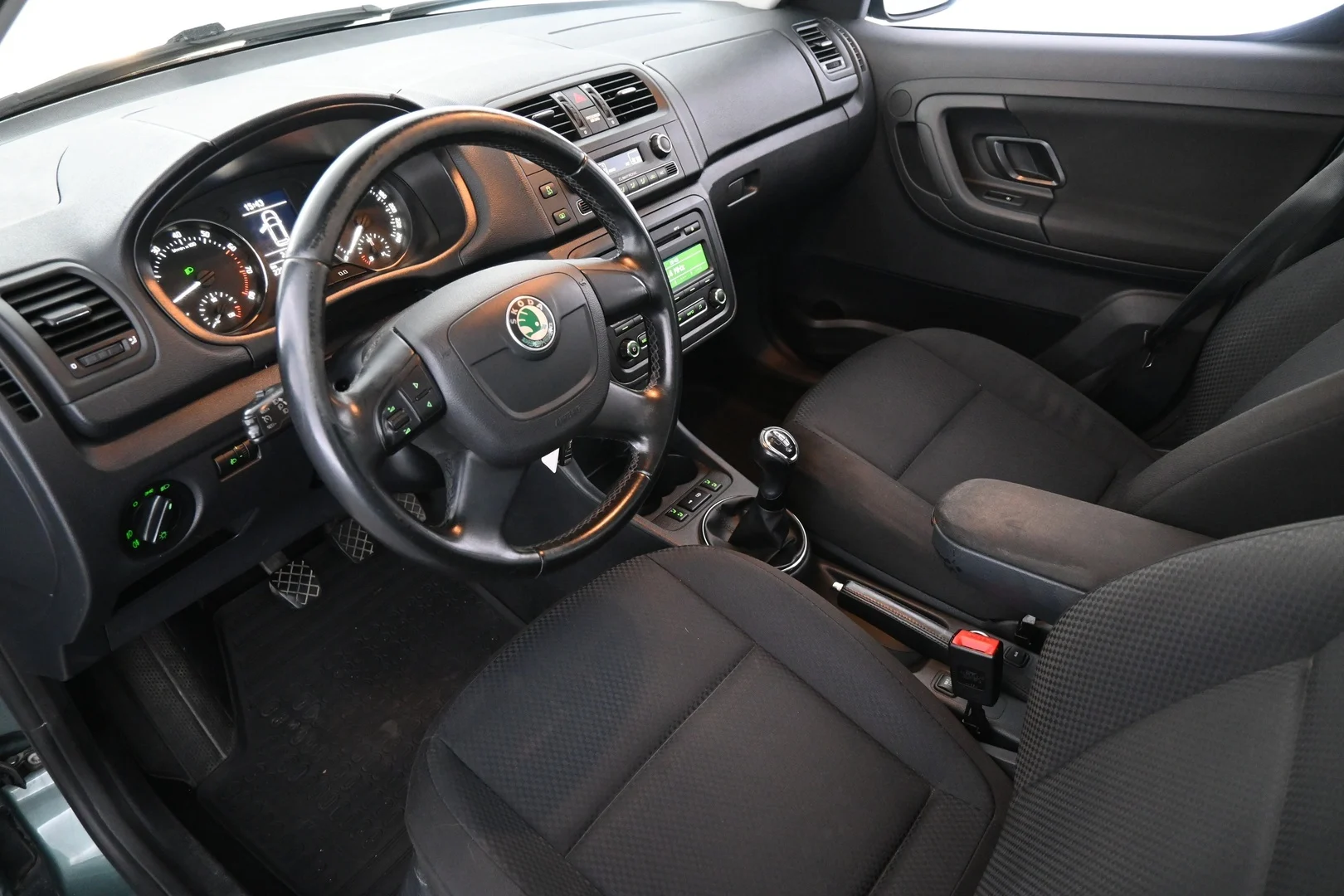 Car Image - 1KzWg6oklmUmFTx50JGMau