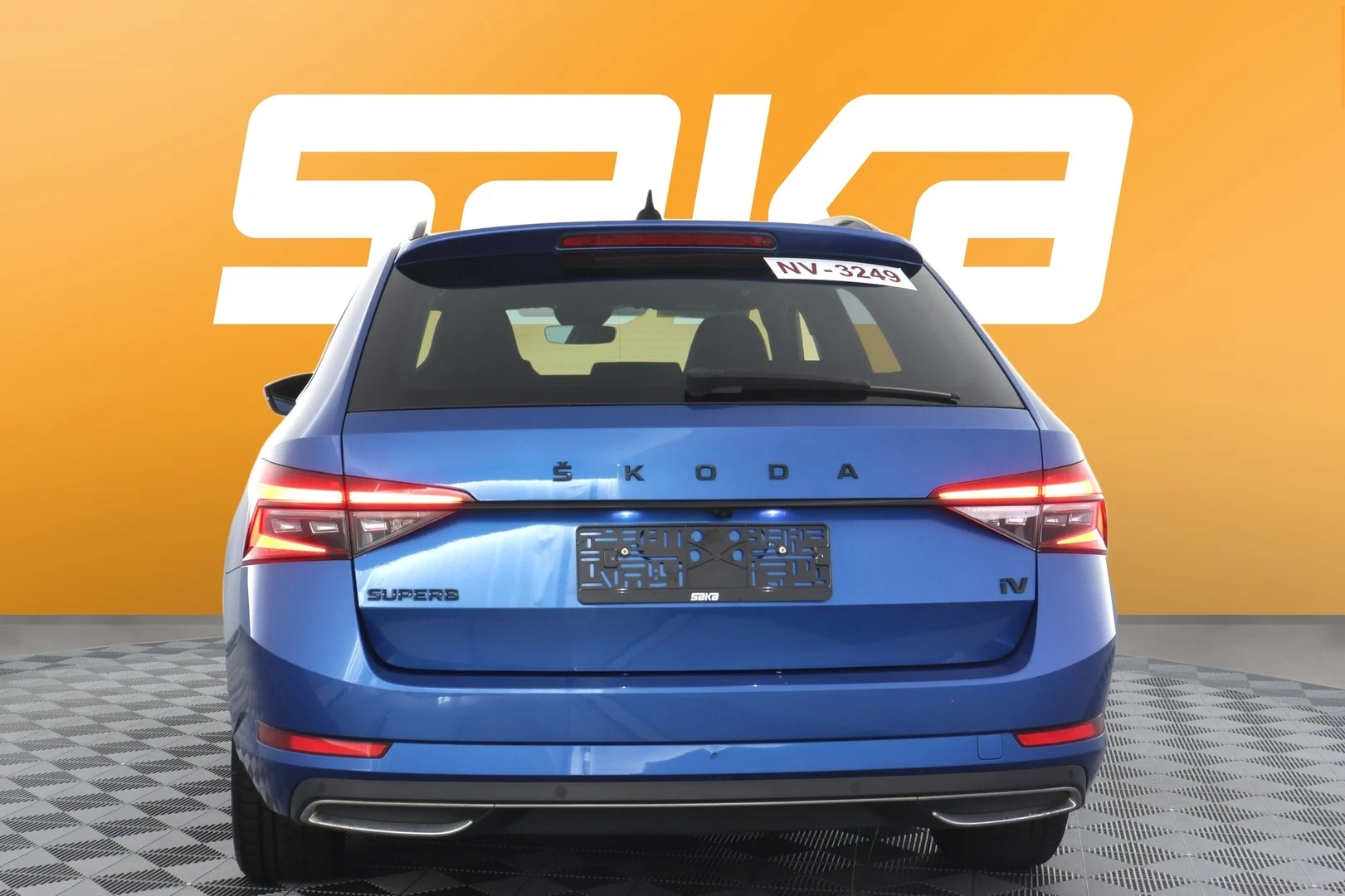 Car Image - 2SWNjKUkrSPWZoLmkWq3ke