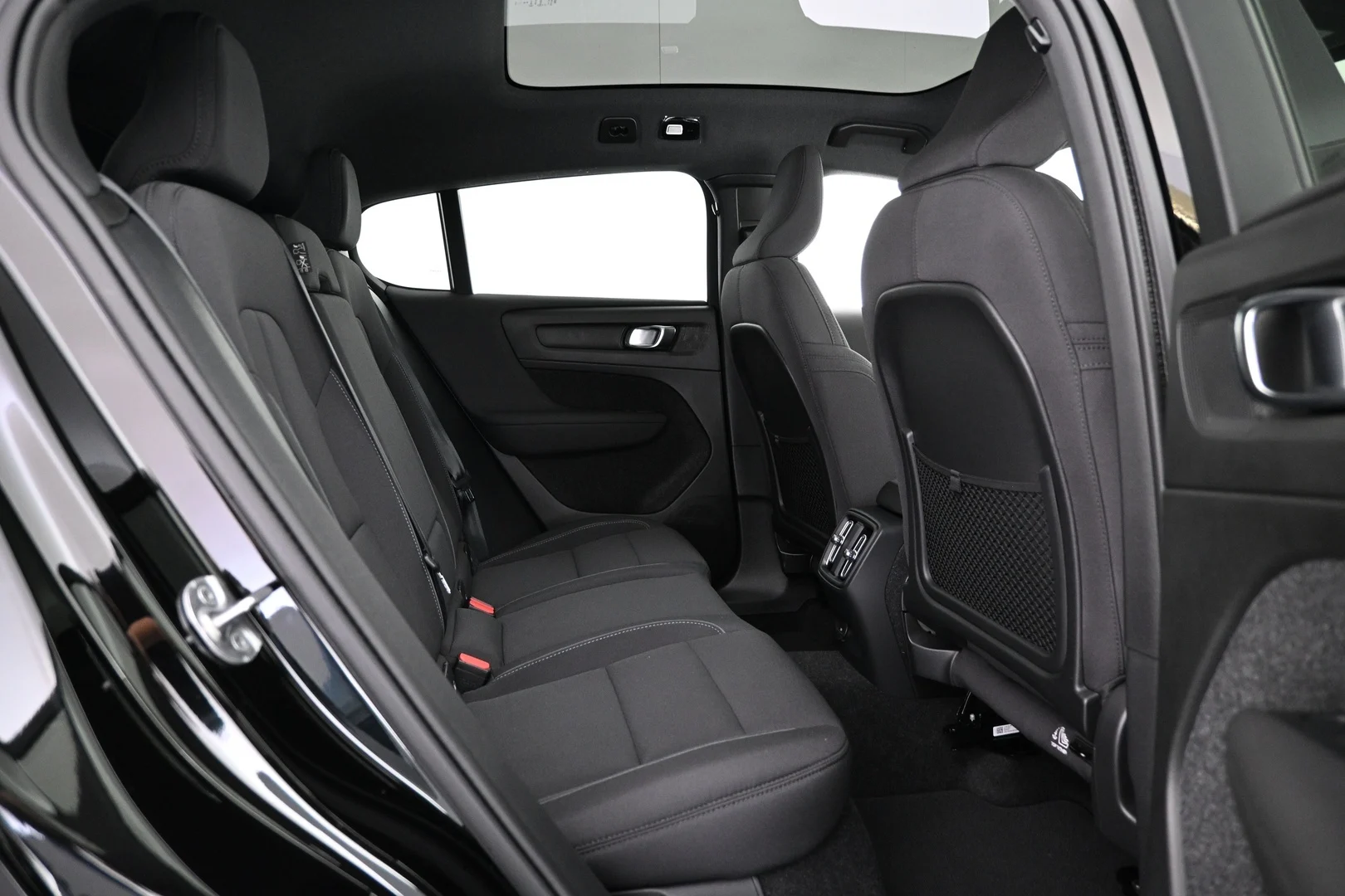 Car Image - 6nY89s8gcGhAKzYyn2dCyz