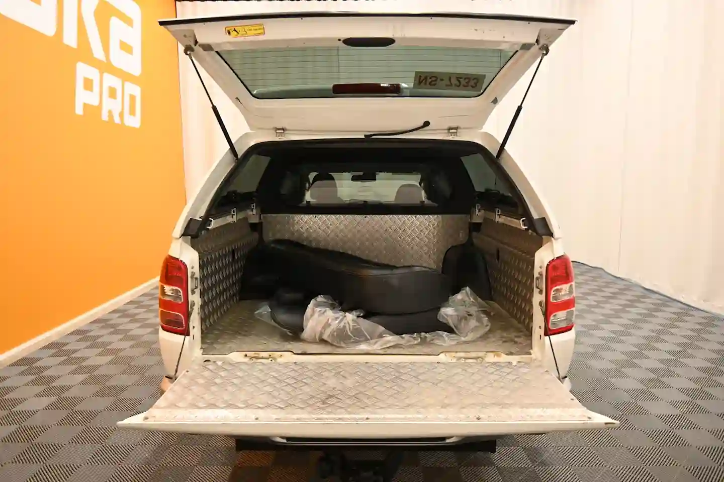 Car Image - 7sPp6pLo7faEF7yKgixZ26
