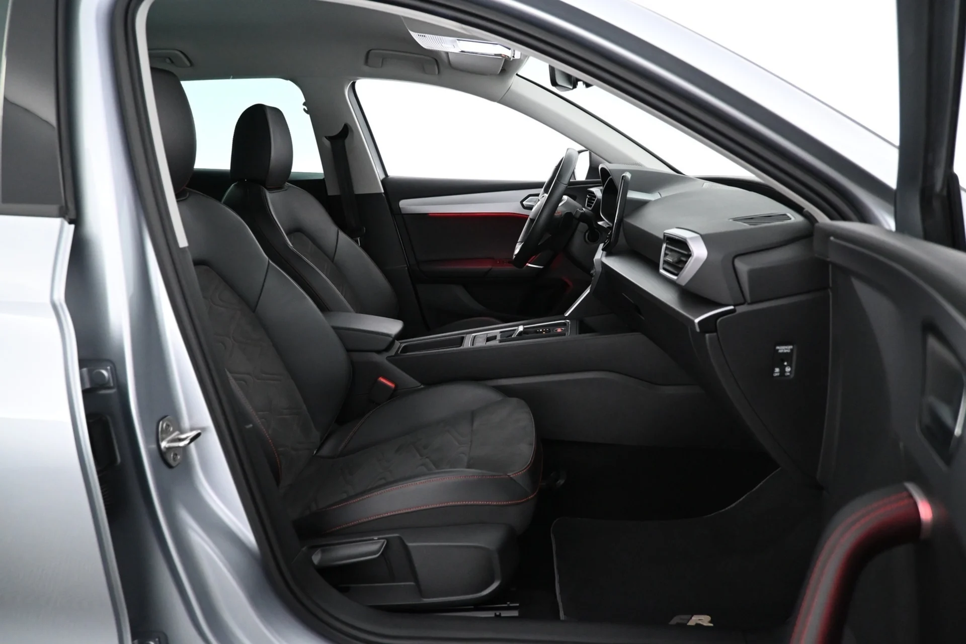 Car Image - 2Z5k1FVAMuK2oPpyyW2OJr