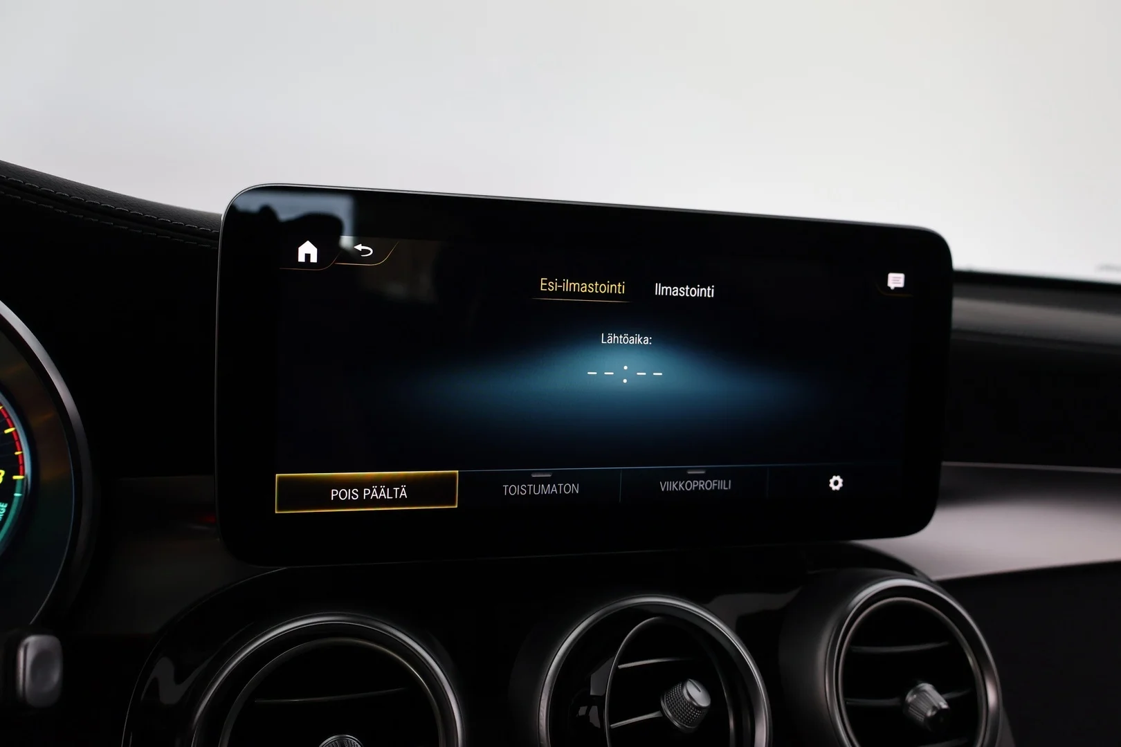 Car Image - 1hEBRstgkKmMHtZzGB8ms9