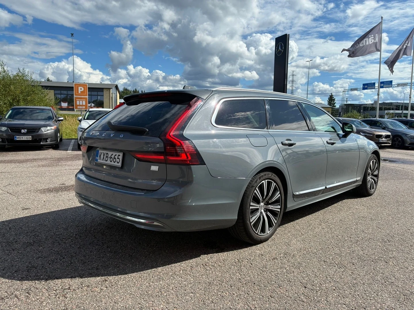 Car Image - 44mG2sukcWiZ2gKfQDrBbT