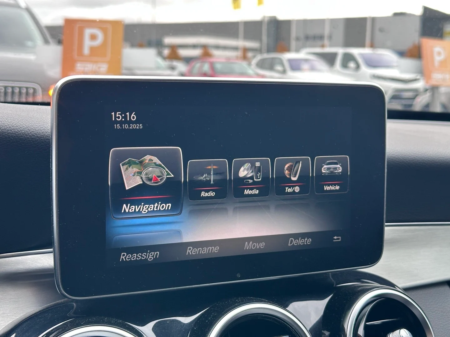 Car Image - 44ALI8vQjNJPm6zGCO7KdG