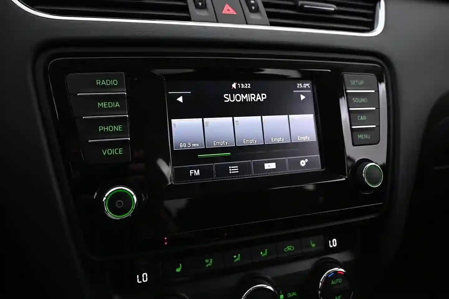 Car Image - 7fH9ATi2ufQmDMcmvsRx9i