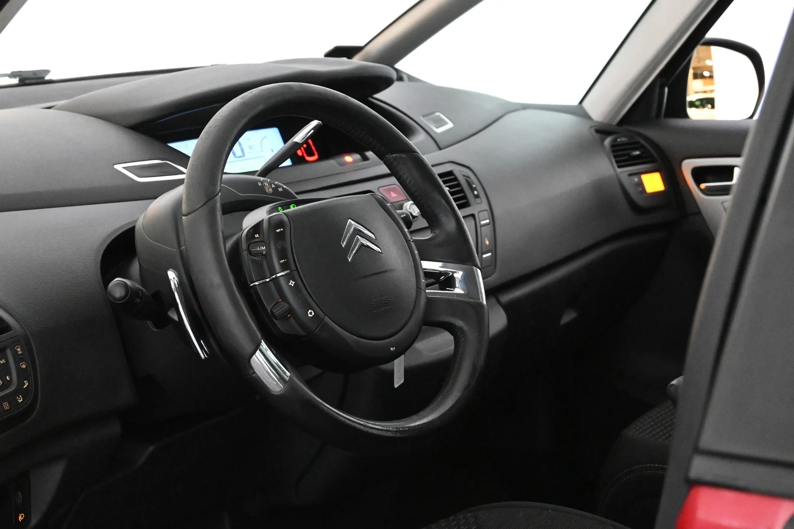 Car Image - 1xFdAt7O5dIC9szSv0Kecz
