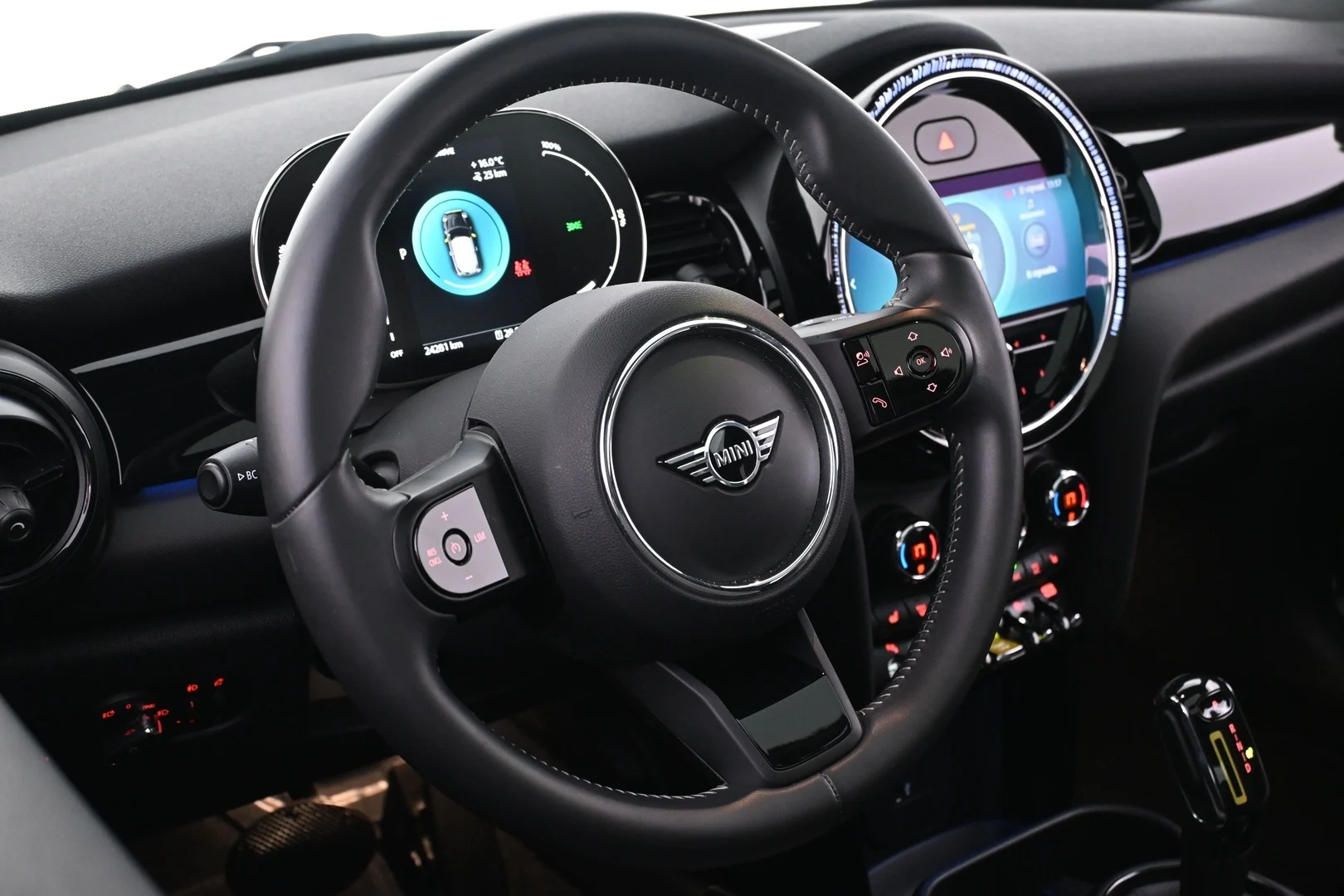 Car Image - 1zGAhR2S3ig2GkO3Uz4Kdc