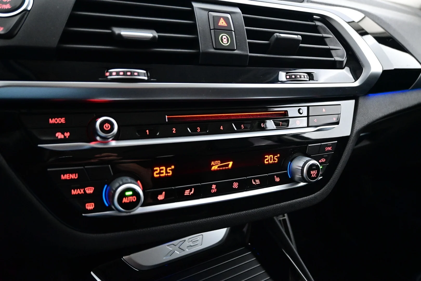 Car Image - 6bsvZTV2pWgCa3q6Hj4xsx