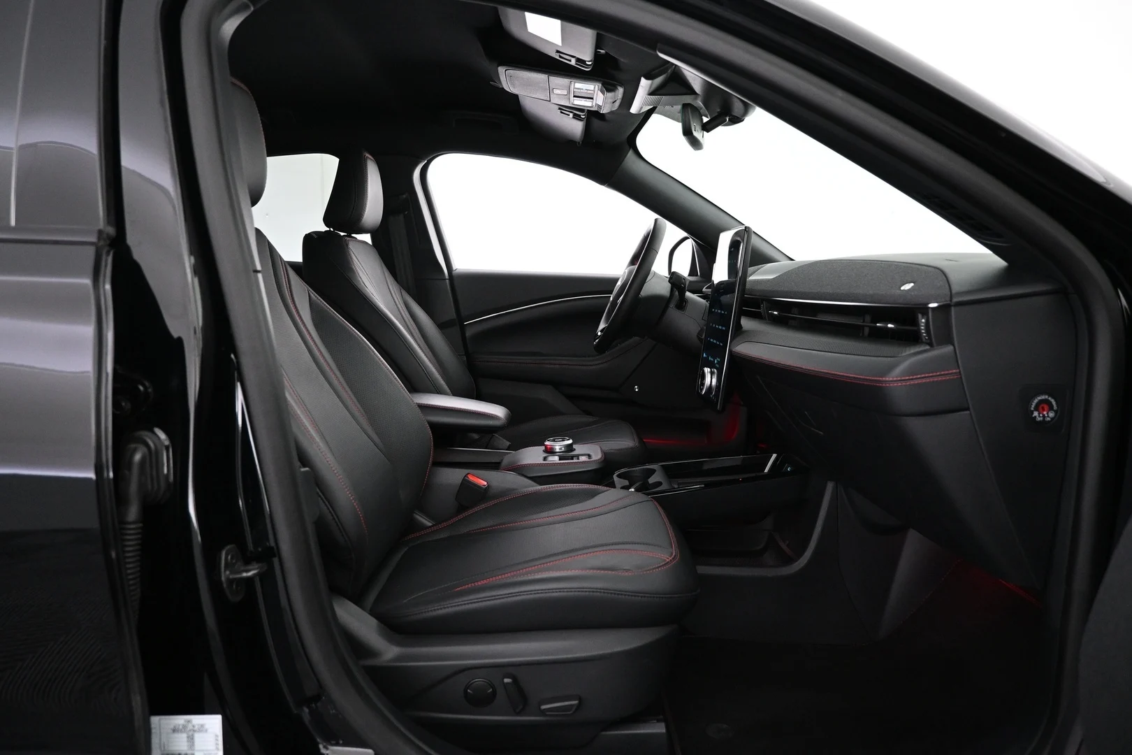 Car Image - 2NtY9ZnU68GQga3ahMmU2g