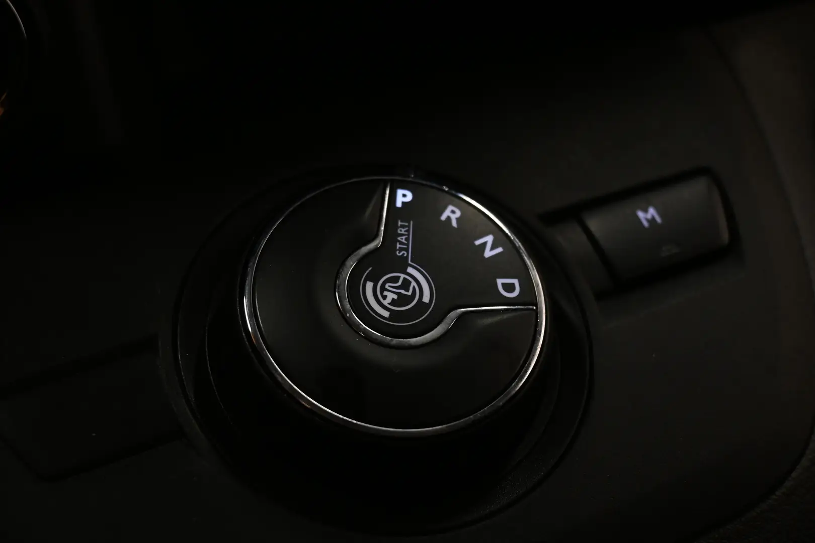 Car Image - 4fnyhEx7F5AEMxDQ10PTSa